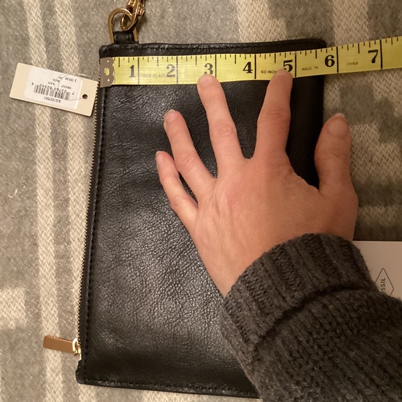 NWT Fossil Black Leather Wristlet - Picture 7 of 9
